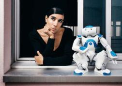 robot blanca li 2