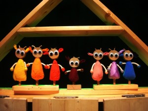 Siete-Cabritllos-Teatro-Los-Claveles-01-300x225