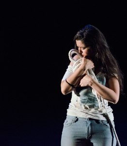 FIJA-13-DESDE-LOS-ESCOMBROS